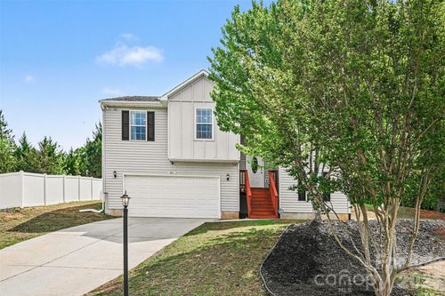 391 Lone Tree Ln, Clover, SC, 29710-7819 | Card Image