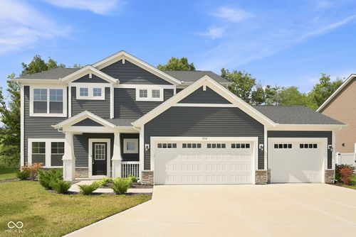7216 Jackson Dr, Cumberland, IN, 46229-4144 | Card Image