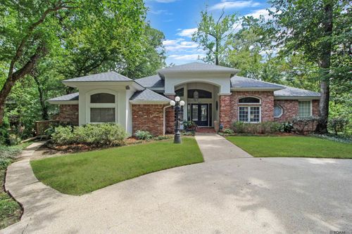 19222 Indian Ridge Ave, Baton Rouge, LA, 70817-3997 | Card Image