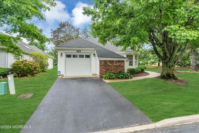 165 Loganberry Lane, House other with 2 bedrooms, 2 bathrooms and null parking in Freehold NJ | Image 3