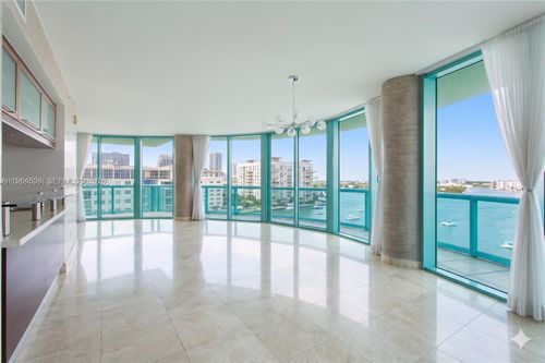 12b-6000 Indian Creek Dr, Miami Beach, FL, 33140-2356 | Card Image