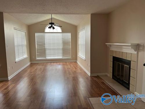 167-167 Waters Edge Ln, Madison, AL, 35758-2562 | Card Image