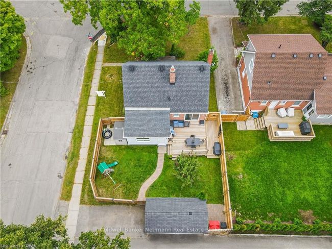 28 Winston Cres, House other with 3 bedrooms, 2 bathrooms and 1 parking in Guelph ON | Image 46