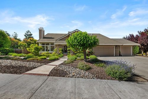 132 Calle Cuesta, Hollister, CA, 95023 | Card Image