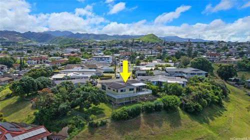 4571 Ukali St, Honolulu, HI, 96818-1805 | Card Image