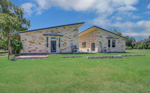 504 North St, Columbus, TX, 78934-1503 | Card Image