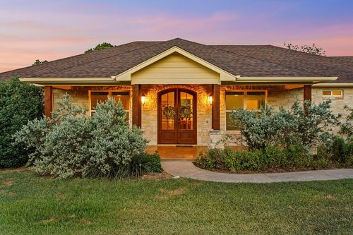 179 Estate Row, Cedar Creek, TX, 78612-3807 | Card Image
