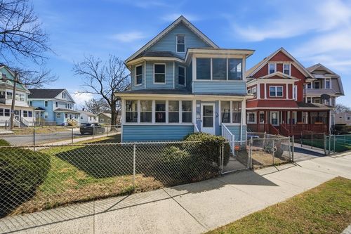 485 Bay St, Springfield, MA, 01109-2932 | Card Image