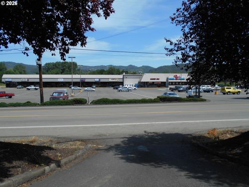 2-4601 Carnes Rd, Roseburg, OR, 97471 | Card Image
