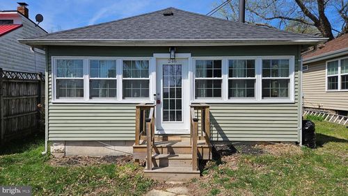 246 Bay Ave, PRINCE FREDERICK, MD, 20678-4486 | Card Image