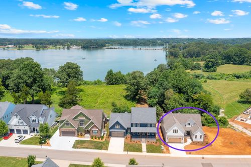 279 Hammock Dr, Winchester, TN, 37398-3084 | Card Image