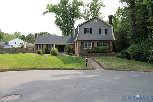 1315 Appomattox Dr, Colonial Heights, VA, 23834-2702 | Card Image