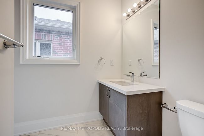 454 Humphrey St, House other with 4 bedrooms, 4 bathrooms and 2 parking in Hamilton ON | Image 22