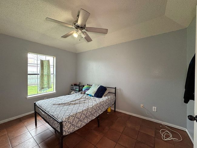 410 Old Stadium Dr, House other with 5 bedrooms, 2 bathrooms and null parking in Port Isabel TX | Image 15