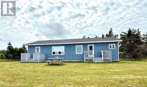 59 Rue Jean-Louis, Petit-Shippagan, NB, E8T2Y8 | Card Image