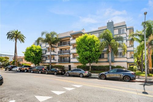 535 W 4th St, Long Beach, CA, 90802-2172 | Card Image