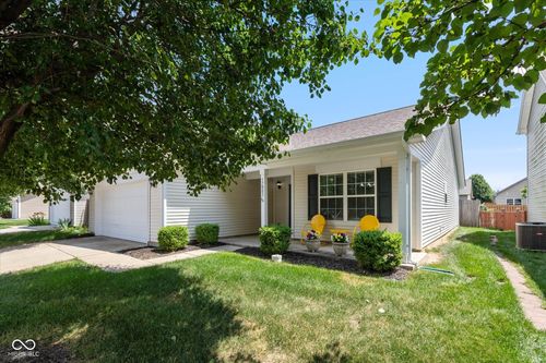 17003 Stroud Ln, Westfield, IN, 46074-7841 | Card Image