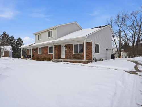 46723 Shelby Ct, Shelby Township, MI, 48317-4235 | Card Image