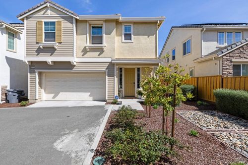 2111 Karen Pl, Rohnert Park, CA, 94928-5063 | Card Image