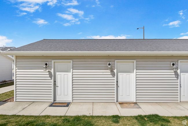 View of garage | Image 26