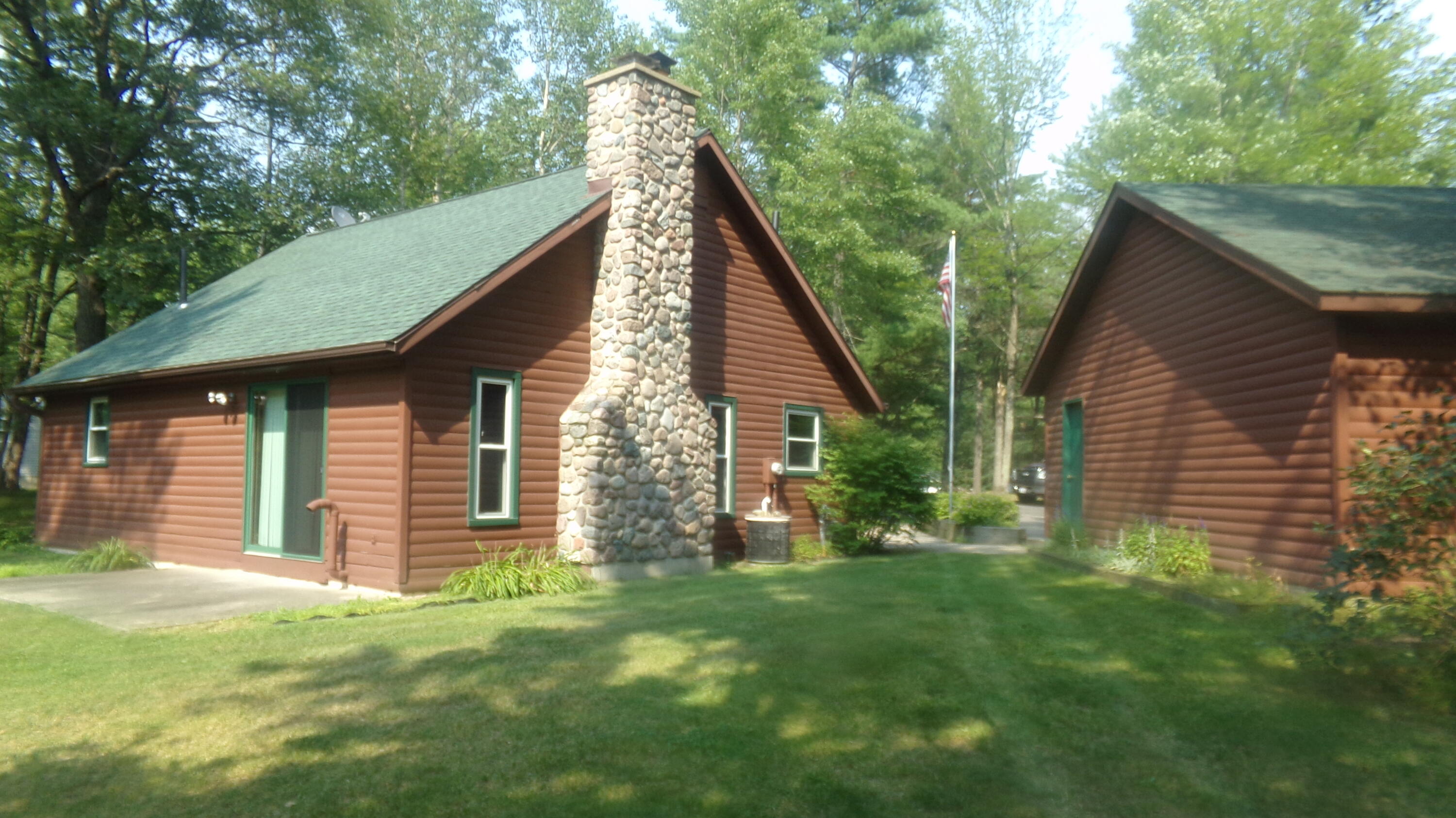 Grindle Oak Dr, Crivitz, WI 54114