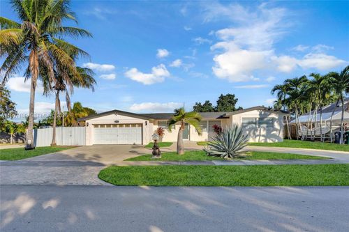 20101 Ranch Rd, Cutler Bay, FL, 33189-1898 | Card Image