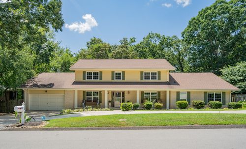 1632 Starboard Dr, Hixson, TN, 37343-4673 | Card Image