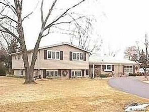 3891 Eastbourne Drive, Troy, MI, 48084 | Card Image