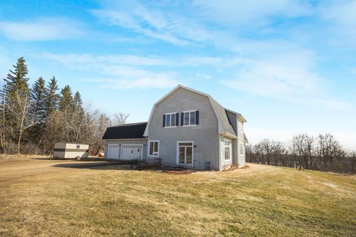 18993 County 4, Osakis, MN, 56360-4949 | Card Image