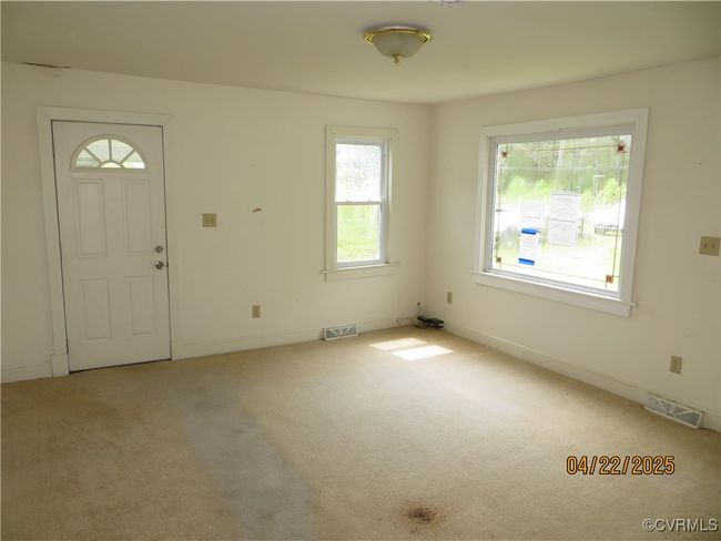 5847 Mary Ball Rd, House other with 3 bedrooms, 1 bathrooms and null parking in Lancaster VA | Image 4