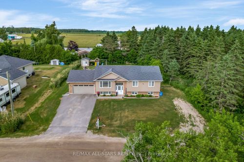 2 King St, Woodville, ON, K0M2T0 | Card Image