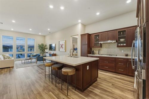 unit-23-16750 Coyote Bush Dr, San Diego, CA, 92127-2636 | Card Image