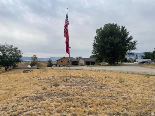 5058 W 500 N, Malad City, ID, 83252 | Card Image