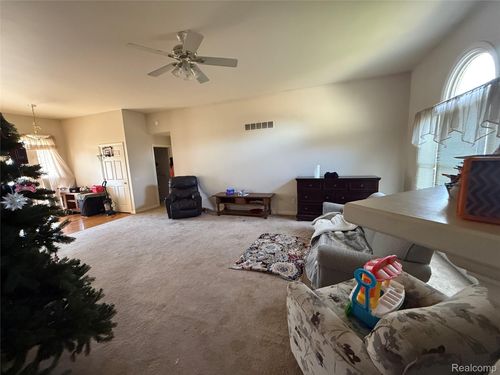 2097 Whispering Waters Pass, Flushing, MI, 48433-1789 | Card Image