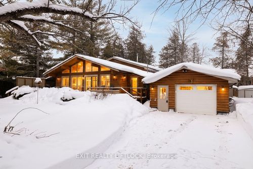 231 Front St W, Bobcaygeon, ON, K0M1A0 | Card Image