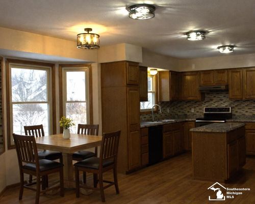 1015 Donnalee Drive, Monroe, MI, 48162 | Card Image