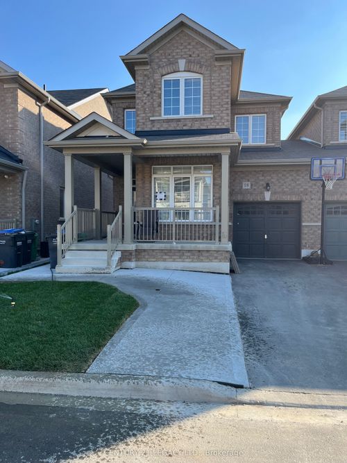 18 Ladysmith St, Brampton, ON, L6R4B2 | Card Image