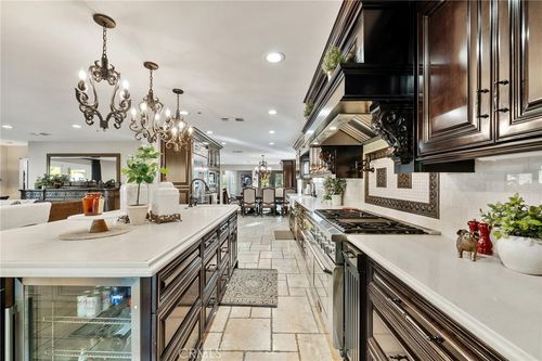 4738 Live Oak Canyon Rd, La Verne, CA, 91750-2318 | Card Image