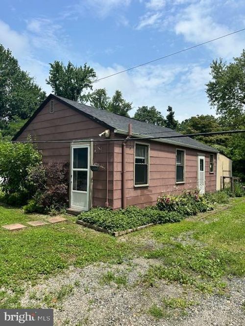 1021 Goff Road, ESSEX, MD, 21221 | Card Image