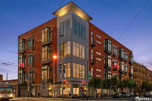 21-200 Townsend St, San Francisco, CA, 94107-5446 | Card Image