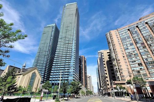 3307-1080 Bay St, Toronto, ON, M5S0A5 | Card Image