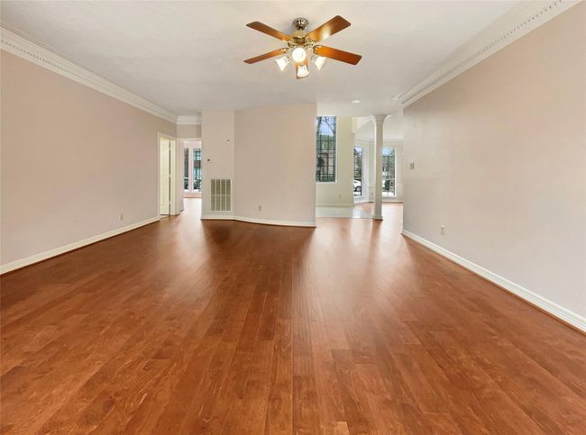 18418 Forest Elms Dr, House other with 5 bedrooms, 4 bathrooms and 2 parking in Spring TX | Image 16