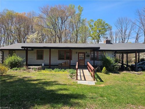 1040 Barger Rd, Salisbury, NC, 28146-5037 | Card Image