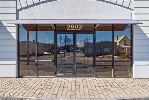 2603 Guilderland Ave, Rotterdam, NY, 12306-3803 | Card Image