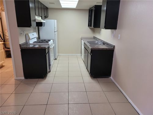 apt-c-429 N Lamb Blvd, Las Vegas, NV, 89110-3373 | Card Image