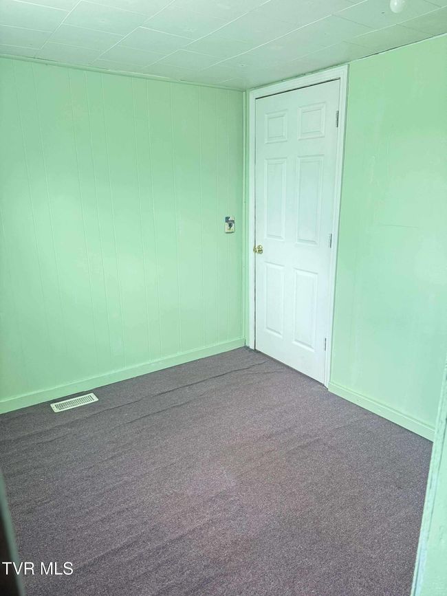 244 2 Nd Ave, House other with 2 bedrooms, 1 bathrooms and null parking in Dungannon VA | Image 9