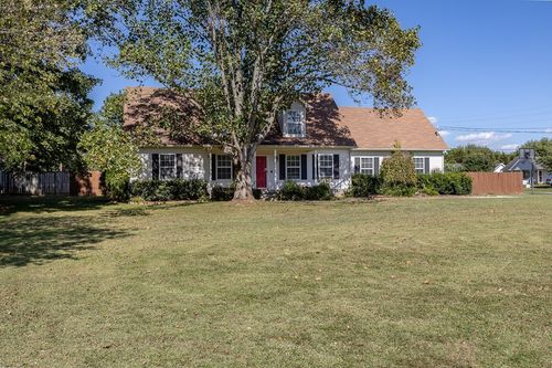 3002 Arthur Dr, Murfreesboro, TN, 37127-6952 | Card Image