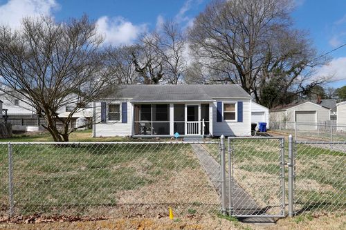 111 Sykes Ave, Portsmouth, VA, 23701-2041 | Card Image