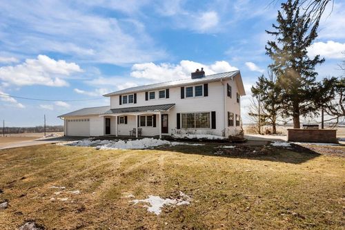 2284 Waukau Road, OMRO, WI, 54963 | Card Image