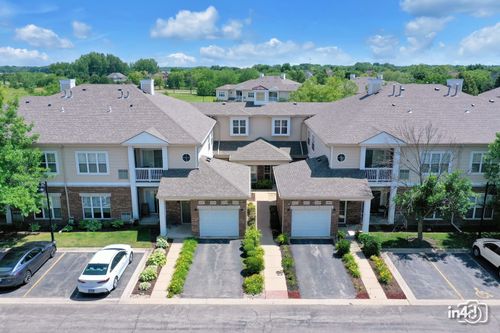 614-614 Pineridge Dr N, Oswego, IL, 60543-6061 | Card Image